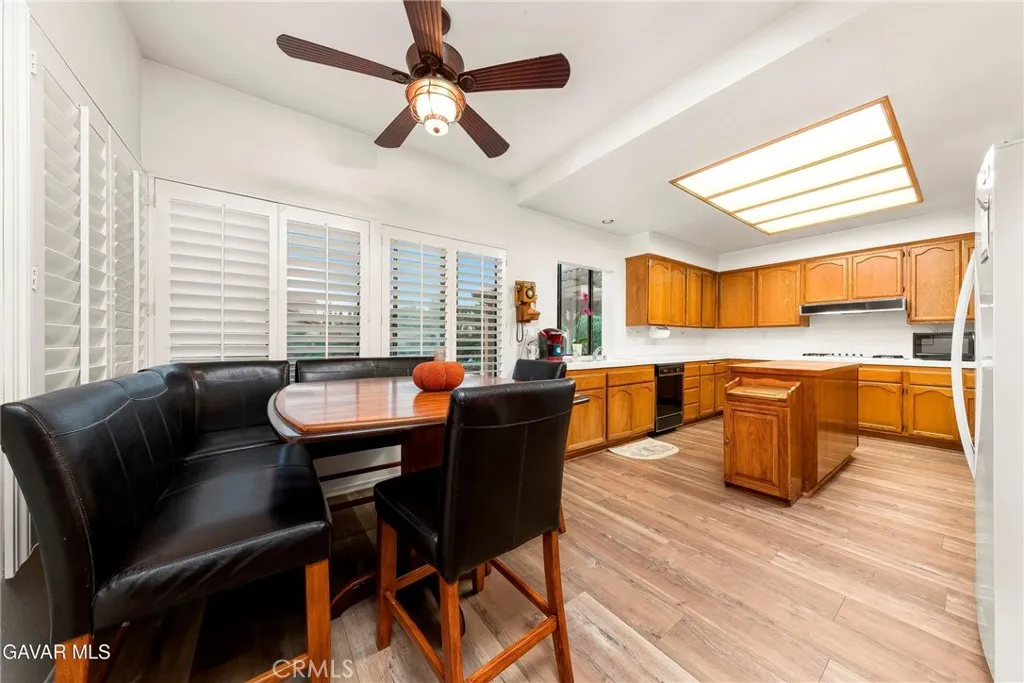 5619 W Avenue L4, Lancaster, California 93536 home-pic-14