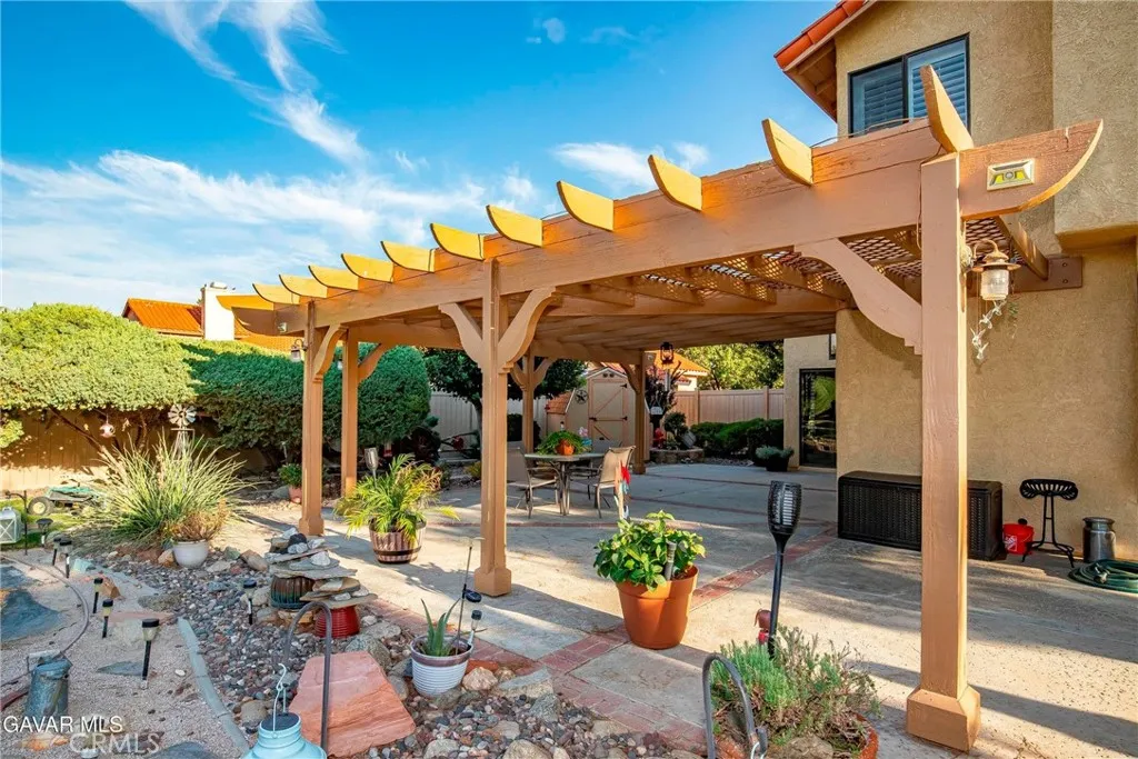 5619 W Avenue L4, Lancaster, California 93536 home-pic-35