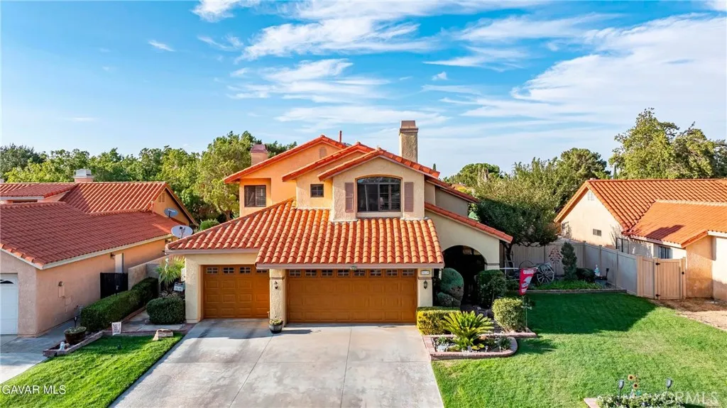 5619 W Avenue L4, Lancaster, California 93536 home-pic-3