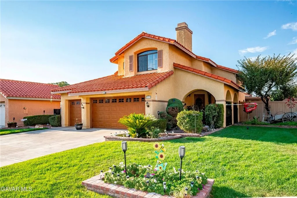 5619 W Avenue L4, Lancaster, California 93536 home-pic-1