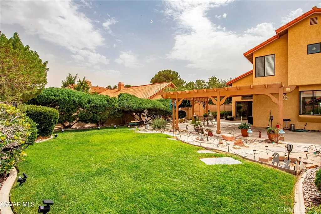 5619 W Avenue L4, Lancaster, California 93536 home-pic-45