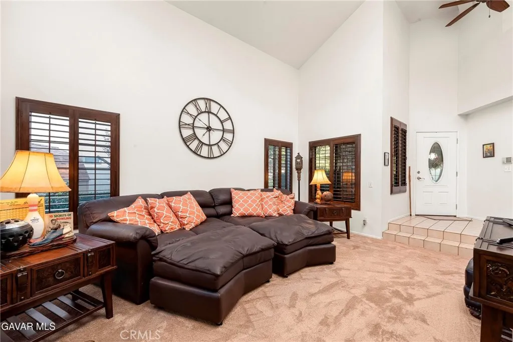 5619 W Avenue L4, Lancaster, California 93536 home-pic-6