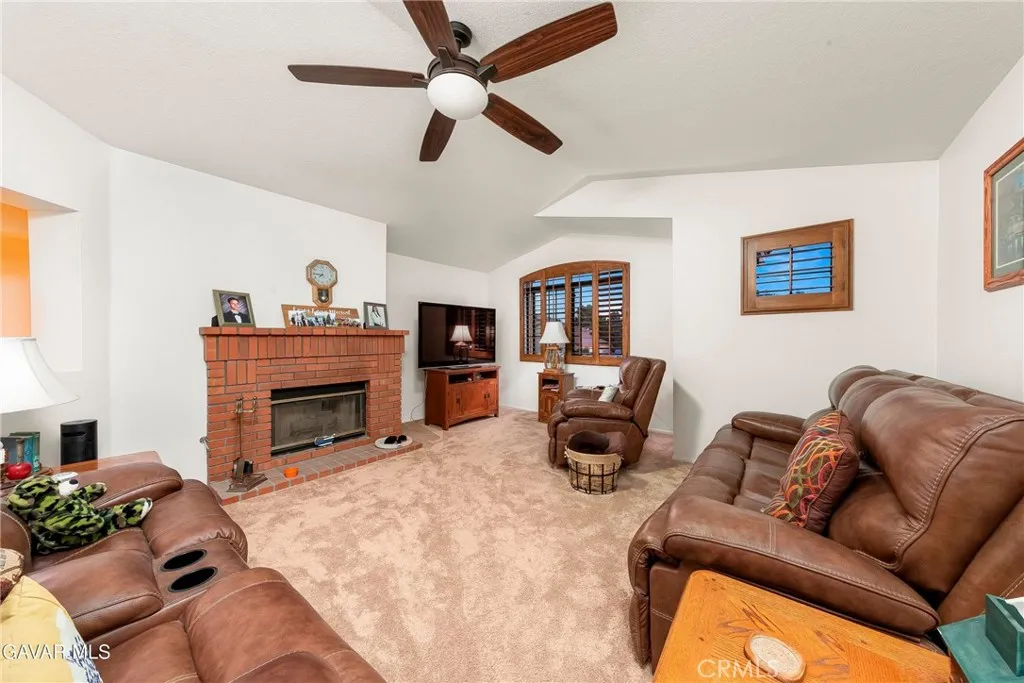 5619 W Avenue L4, Lancaster, California 93536 home-pic-27