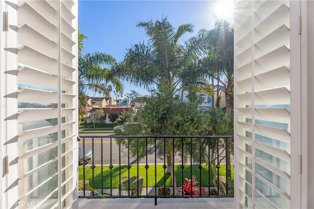 613 12th, Huntington Beach, California 92648 home-pic-14