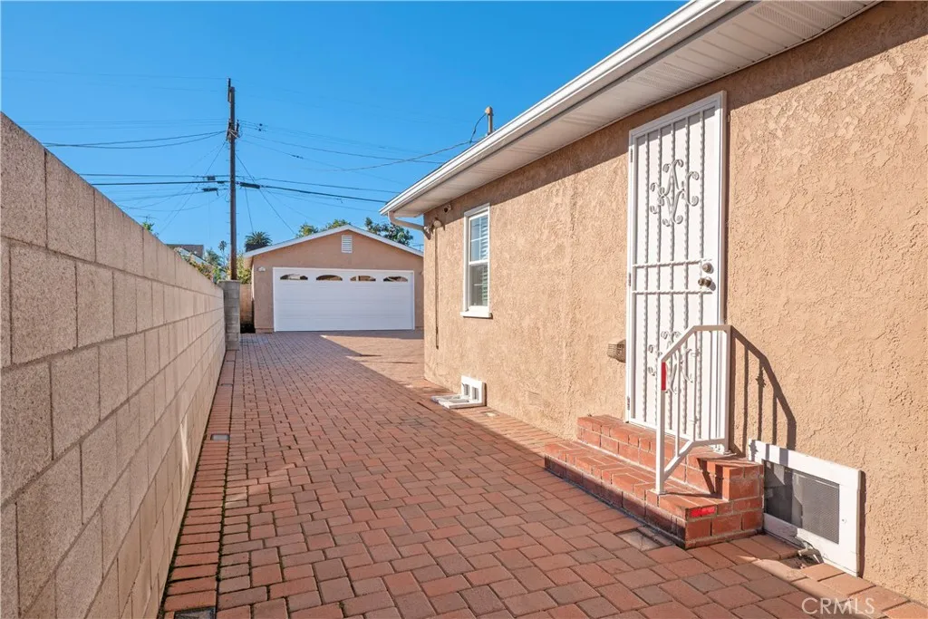 6303 Eileen, Los Angeles, California 90043 home-pic-43