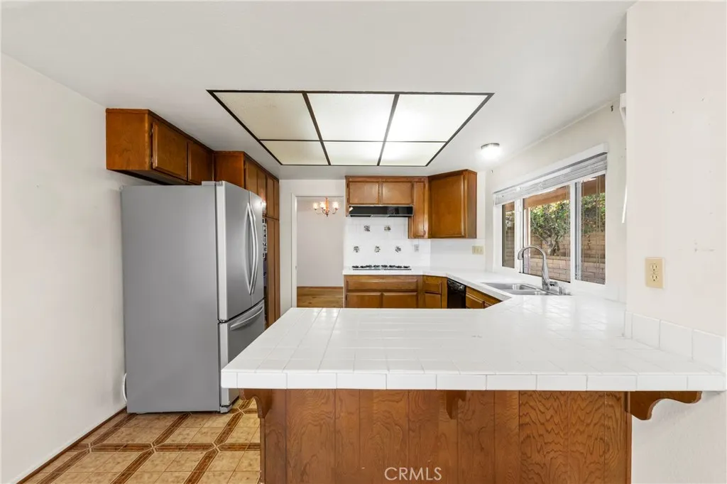 846 Mooncrest Circle, Brea, California 92821 home-pic-11