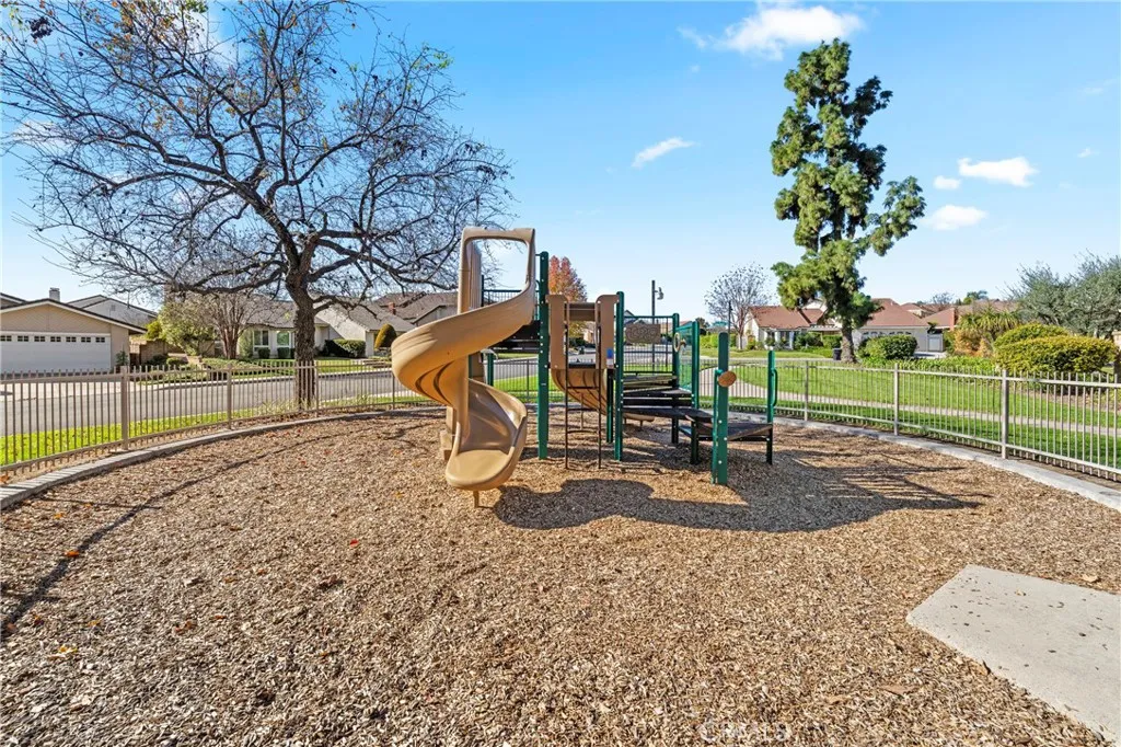 846 Mooncrest Circle, Brea, California 92821 home-pic-39