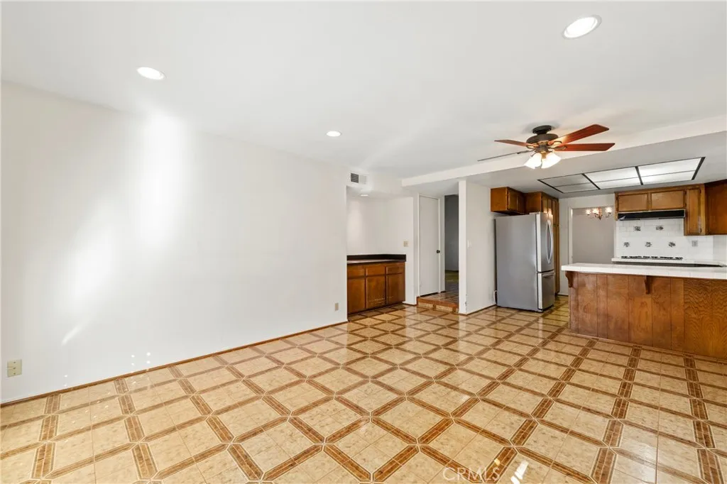 846 Mooncrest Circle, Brea, California 92821 home-pic-15