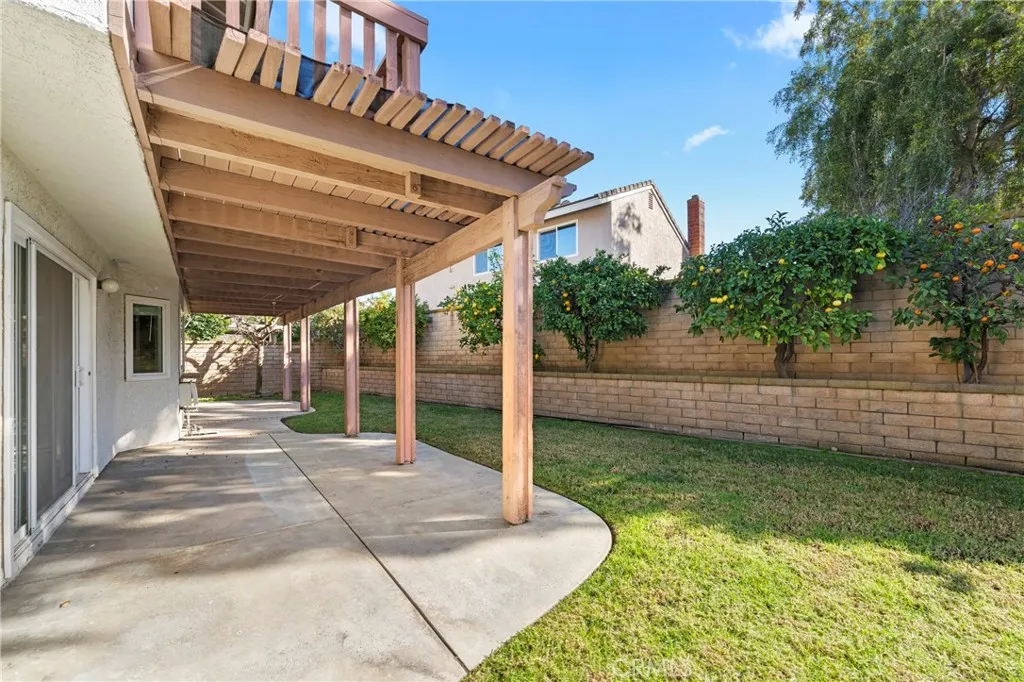 846 Mooncrest Circle, Brea, California 92821 home-pic-34
