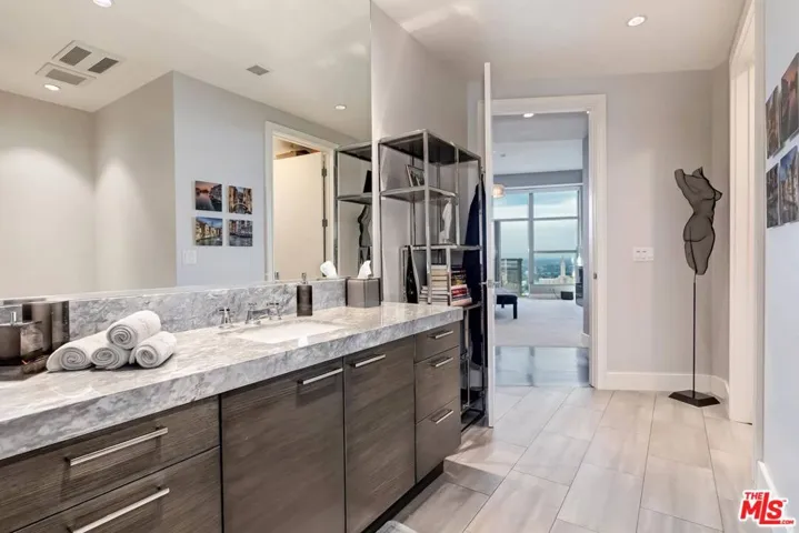 Huge Bath #2 in primary bedroo