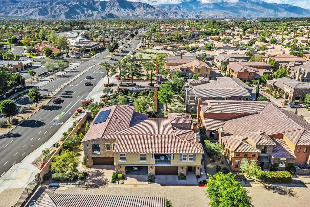 6324 Via Stasera, Palm Desert, California 92260 home-pic-41