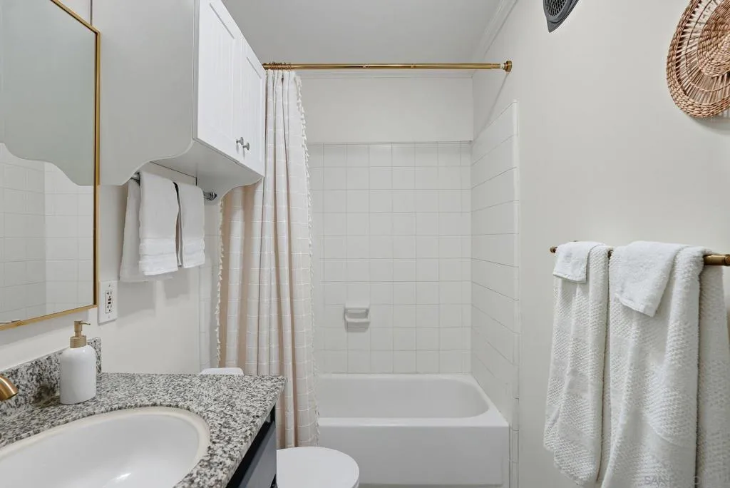 4444 W Point Loma Blvd 45, San Diego, California 92107 home-pic-15