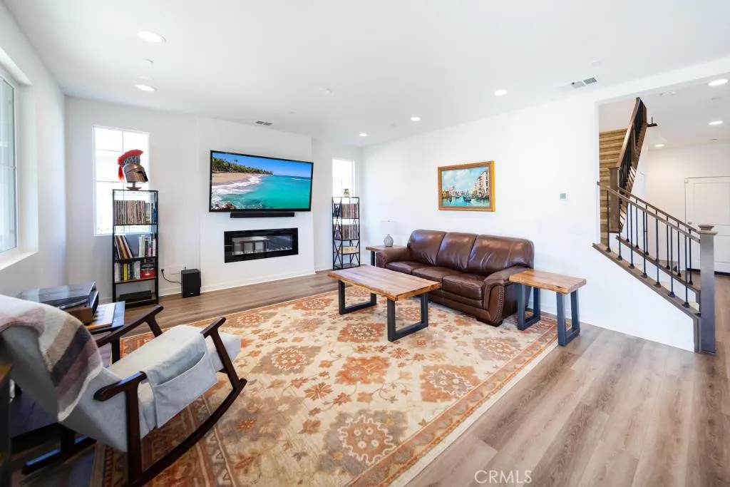 31723 Constellation, Menifee, California 92586 home-pic-16