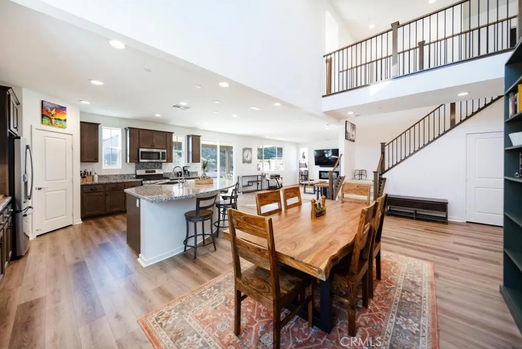 31723 Constellation, Menifee, California 92586 home-pic-12