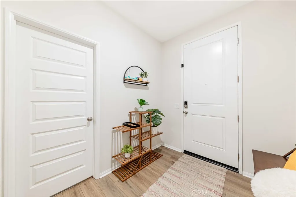 40709 Melrose Drive, Temecula, California 92591 home-pic-6