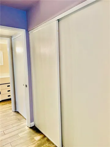 MAIM BR RIGHT CLOSET