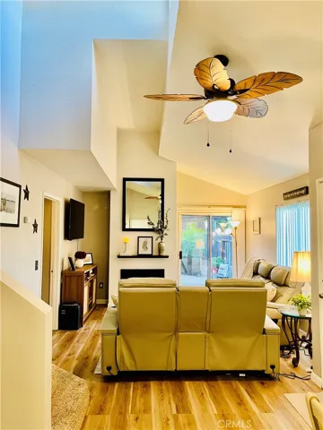 LIVING ROOM HIGH CEILING