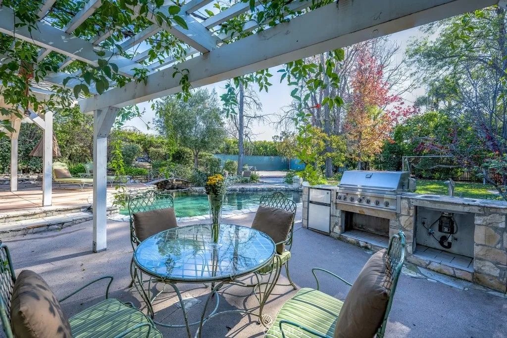 5504 Donna Avenue, Tarzana, California 91356 home-pic-37