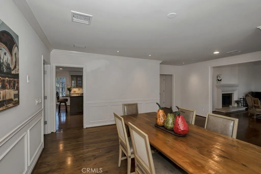 5504 Donna Avenue, Tarzana, California 91356 home-pic-6