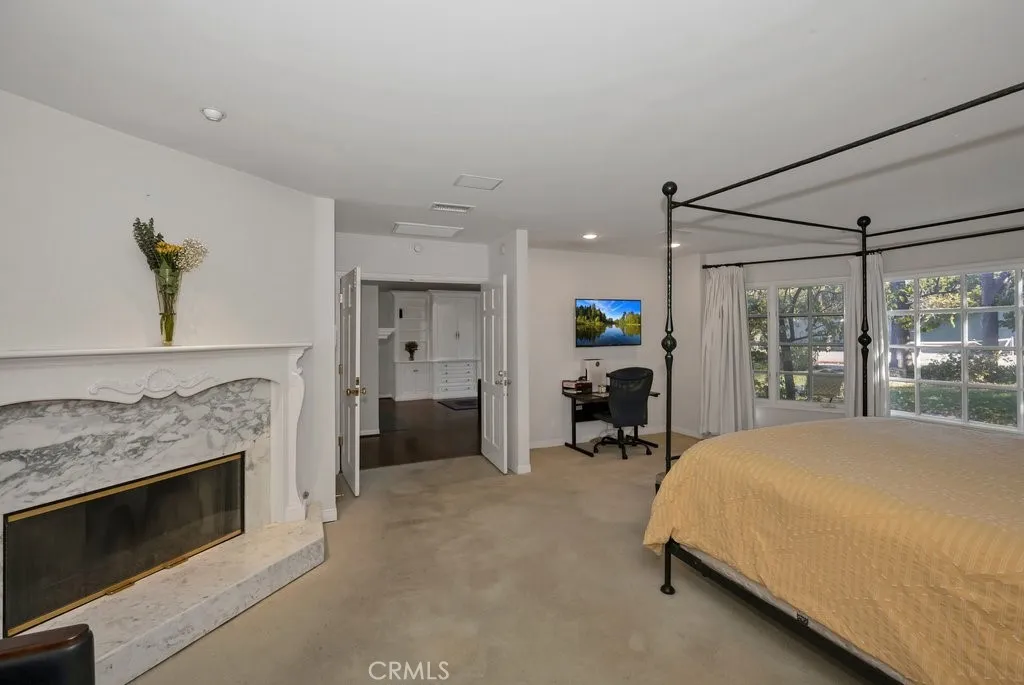 5504 Donna Avenue, Tarzana, California 91356 home-pic-13