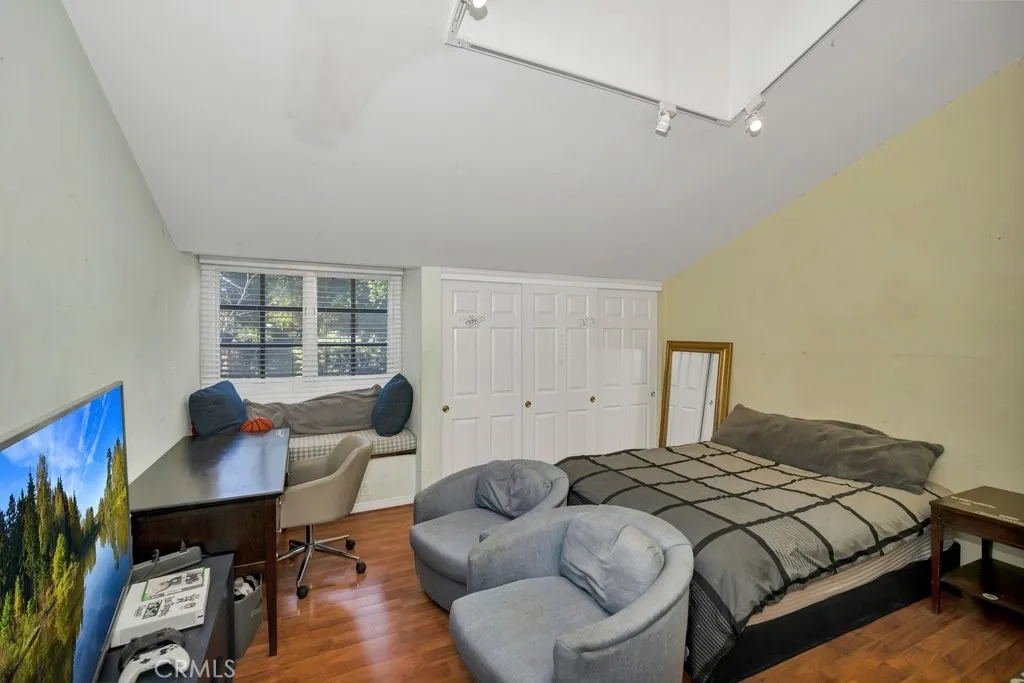 5504 Donna Avenue, Tarzana, California 91356 home-pic-19