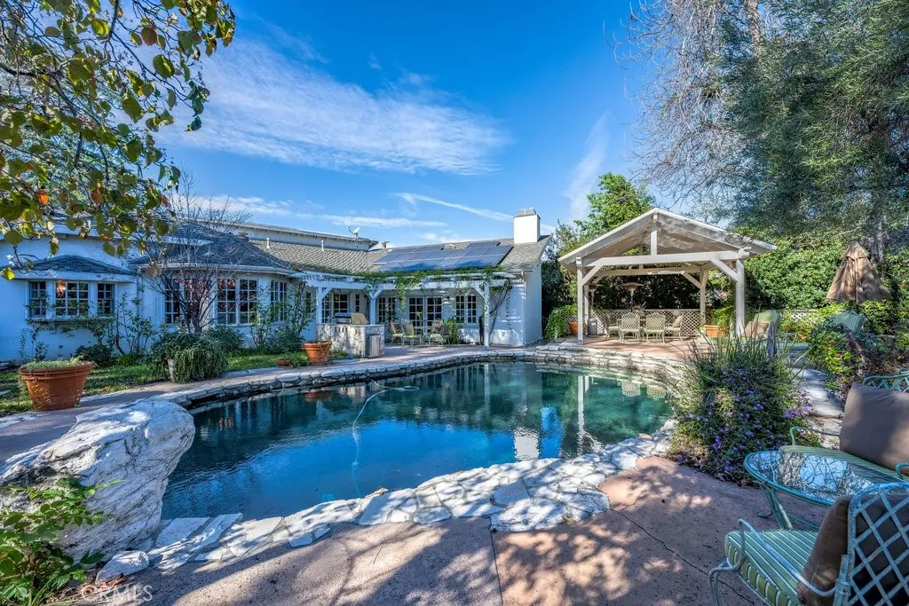 5504 Donna Avenue, Tarzana, California 91356 home-pic-34