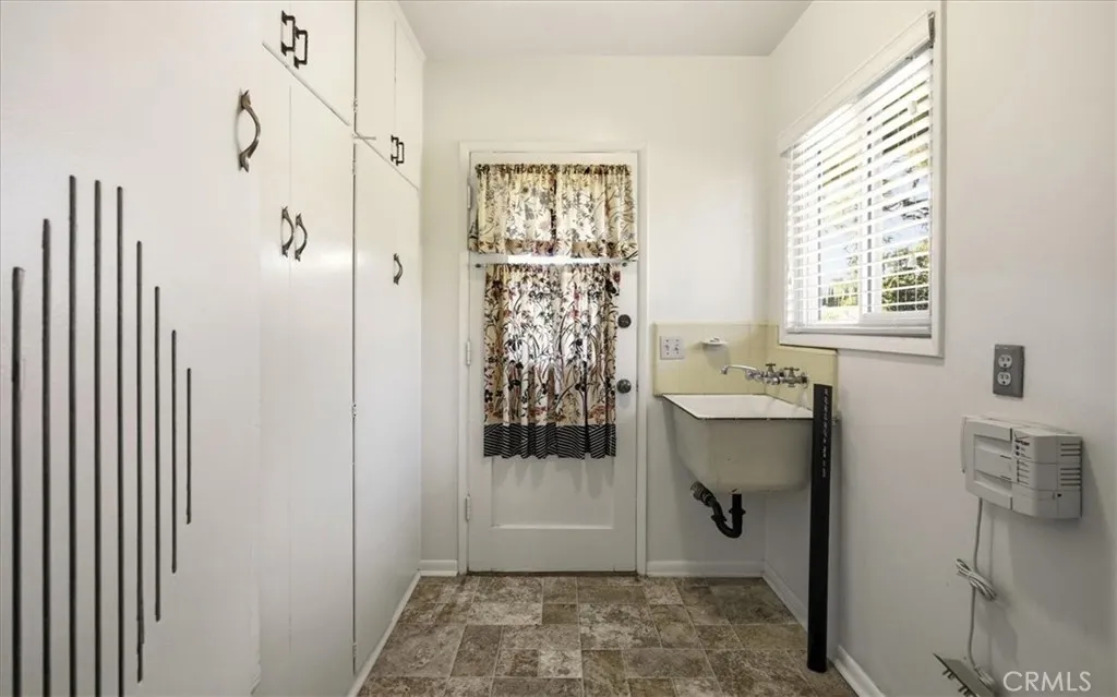 443 Myrtle, Glendora, California 91741 home-pic-22