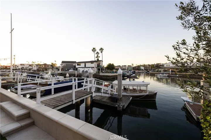 613 36Th St, Newport Beach 92663 Newport Lido Peninsula