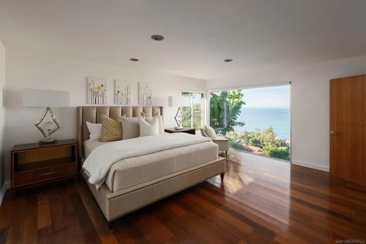 1642 Valdes Dr., La Jolla, California 92037