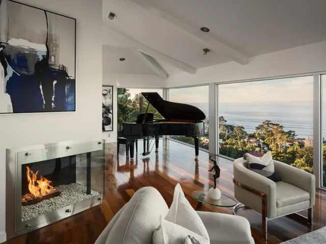 1642 Valdes Dr., La Jolla, California 92037