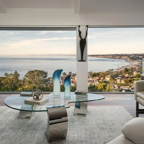 1642 Valdes Dr., La Jolla, California 92037