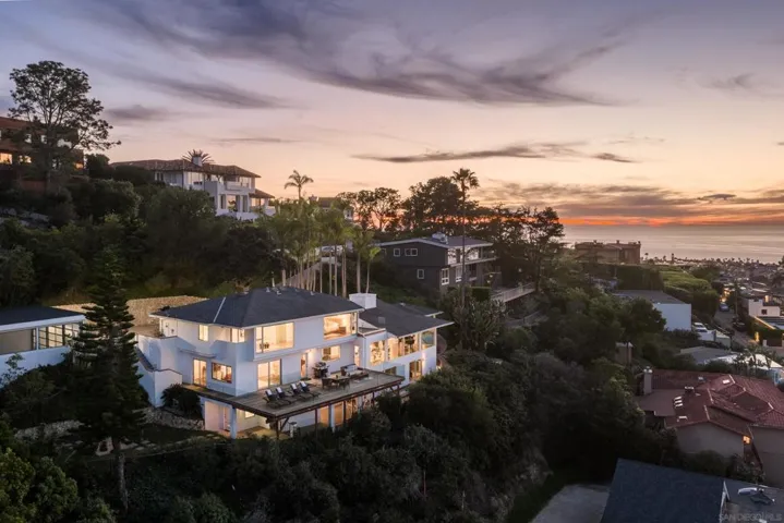 1642 Valdes Dr., La Jolla, California 92037