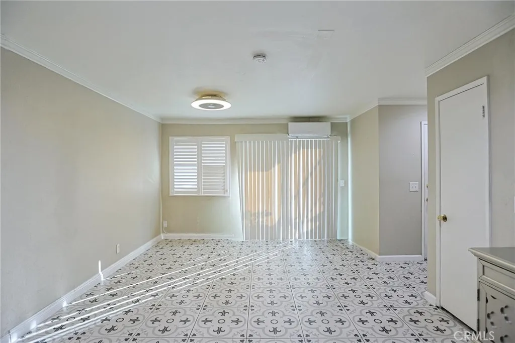 631 N Bristol 62, Santa Ana, California 92703 home-pic-2