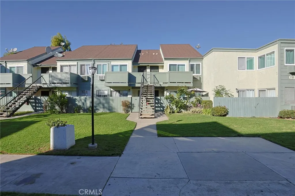 631 N Bristol 62, Santa Ana, California 92703 home-pic-7