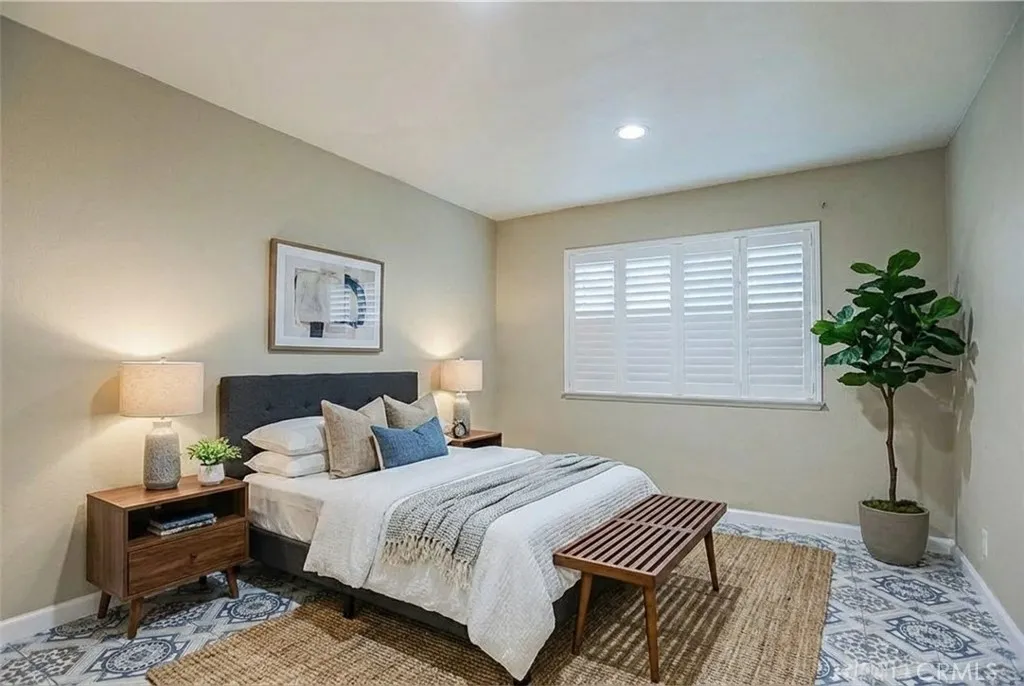 631 N Bristol 62, Santa Ana, California 92703 home-pic-3