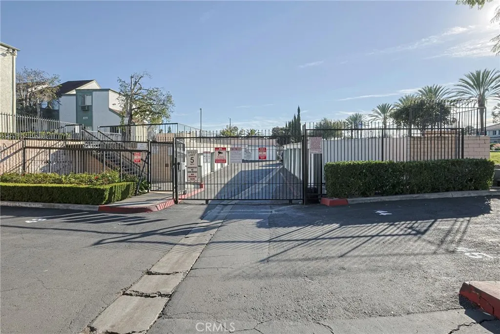 631 N Bristol 62, Santa Ana, California 92703 home-pic-21