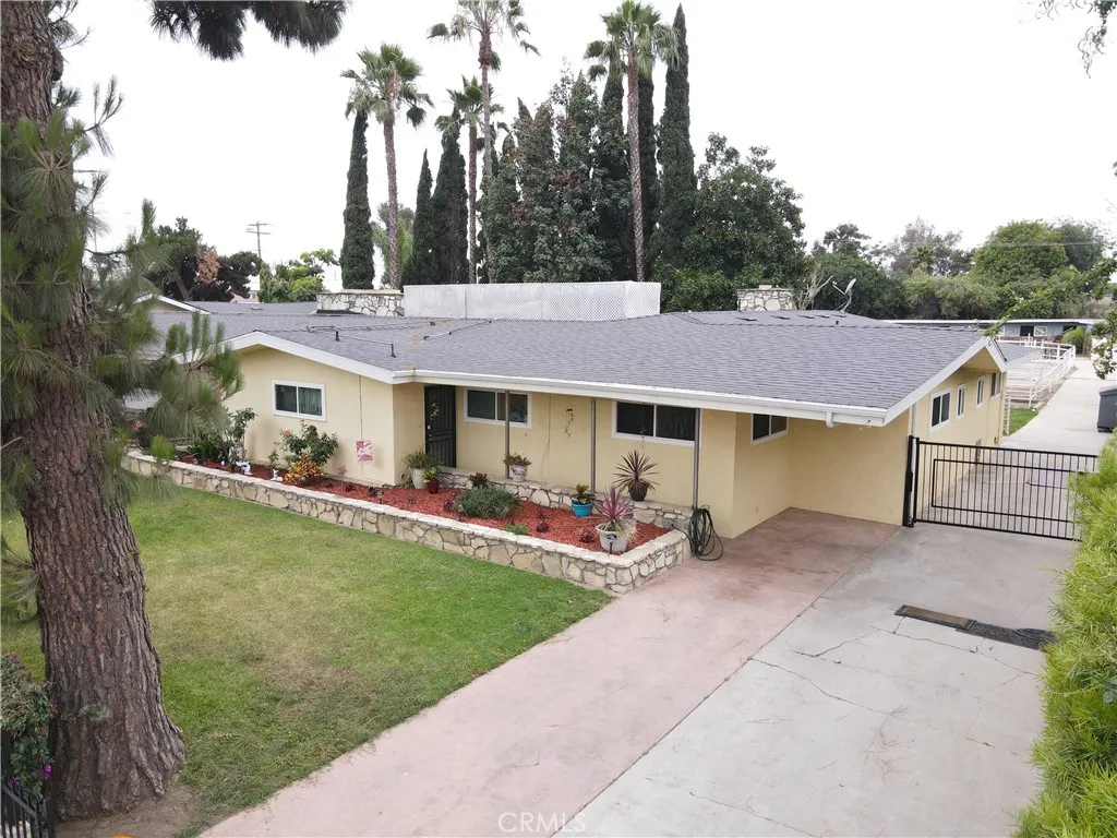Front & long north driveway from drone