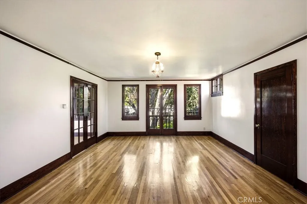 489 W 6th, Claremont, California 91711 home-pic-38