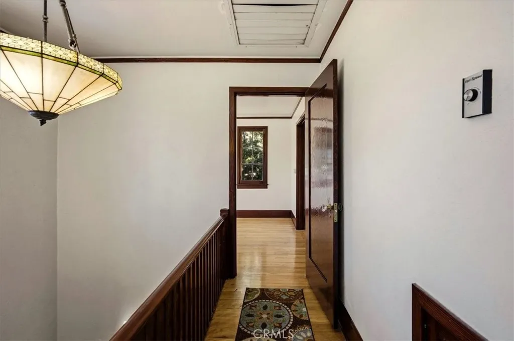 489 W 6th, Claremont, California 91711 home-pic-33