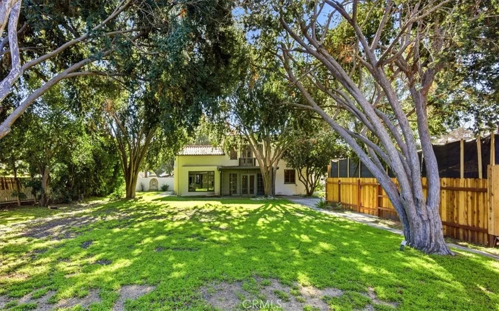 489 W 6th, Claremont, California 91711 home-pic-57