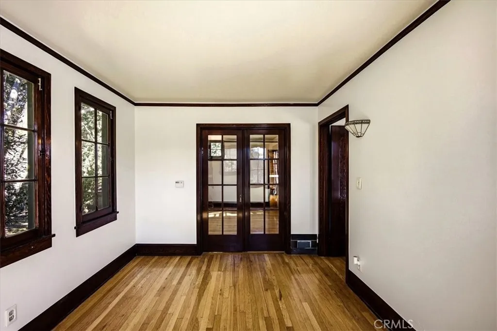 489 W 6th, Claremont, California 91711 home-pic-36