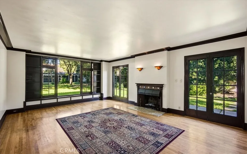 489 W 6th, Claremont, California 91711 home-pic-10