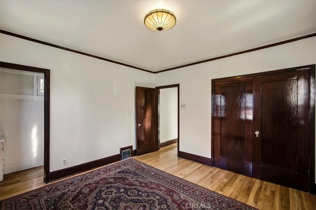 489 W 6th, Claremont, California 91711 home-pic-31
