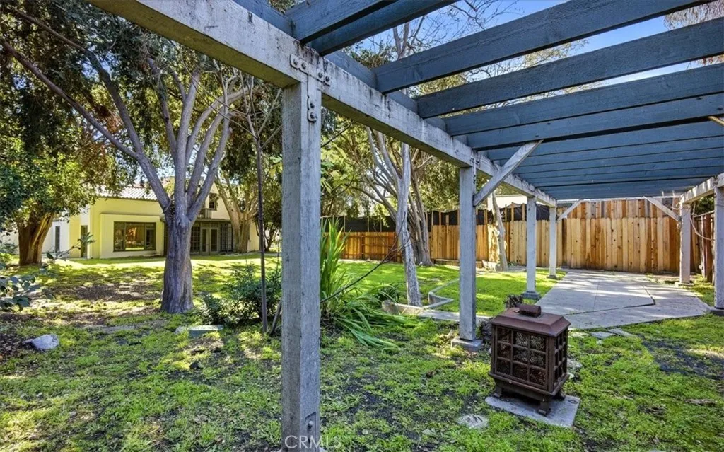 489 W 6th, Claremont, California 91711 home-pic-58