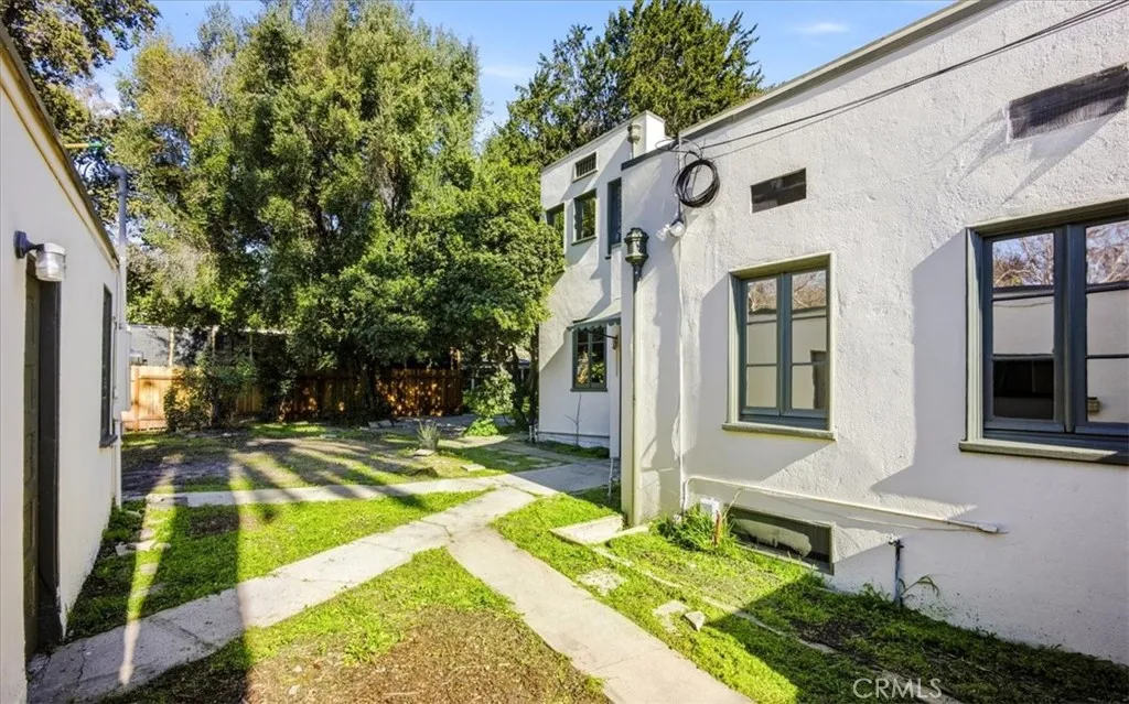 489 W 6th, Claremont, California 91711 home-pic-49