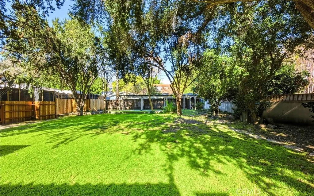 489 W 6th, Claremont, California 91711 home-pic-55
