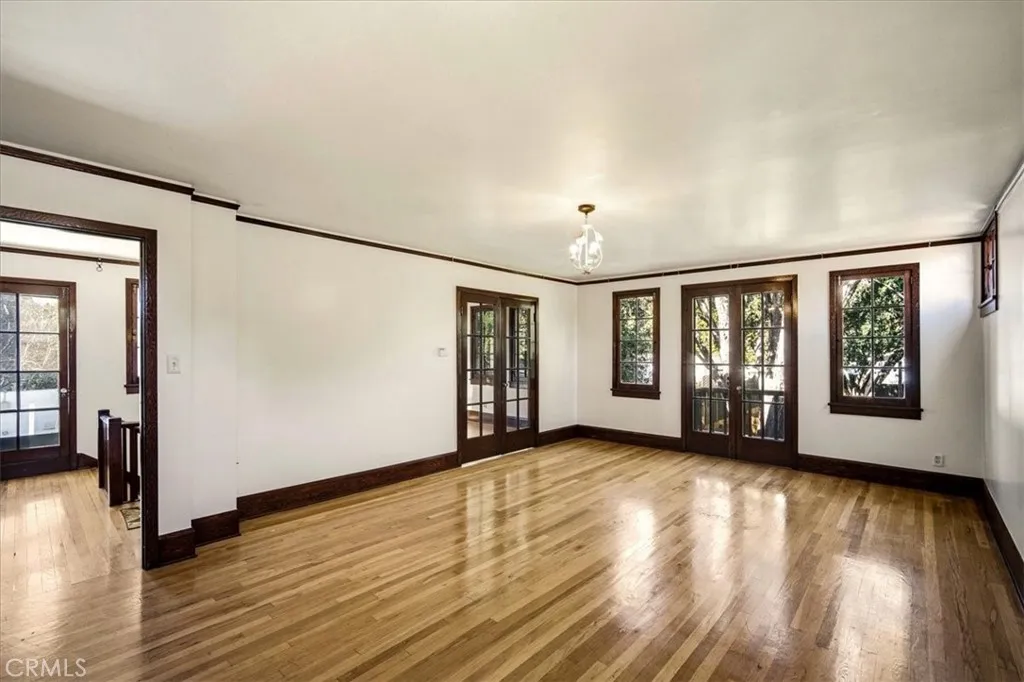 489 W 6th, Claremont, California 91711 home-pic-39
