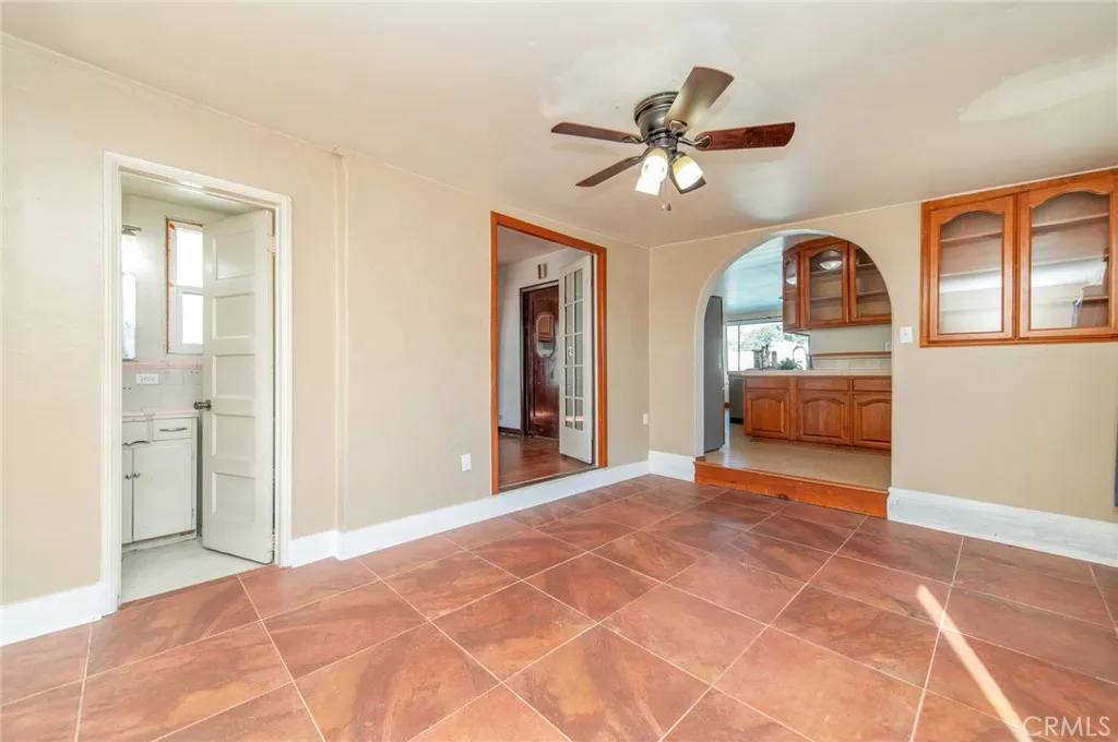 1885 W 9th, Upland, California 91786 home-pic-19