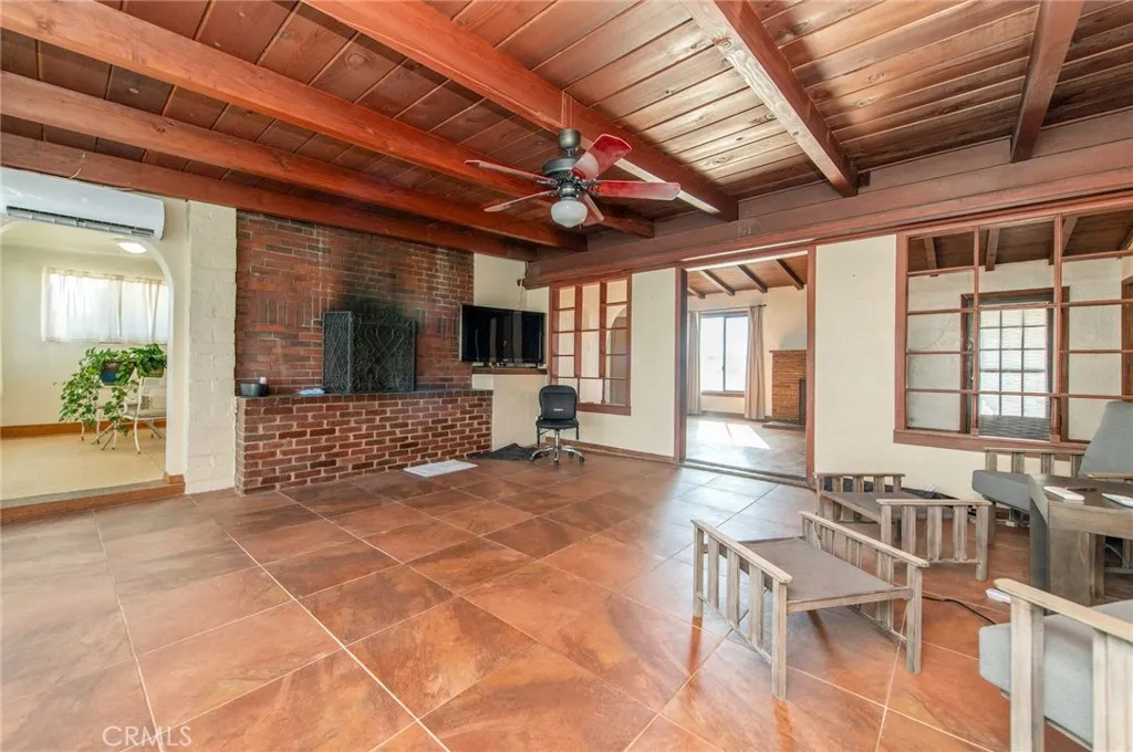 1885 W 9th, Upland, California 91786 home-pic-12