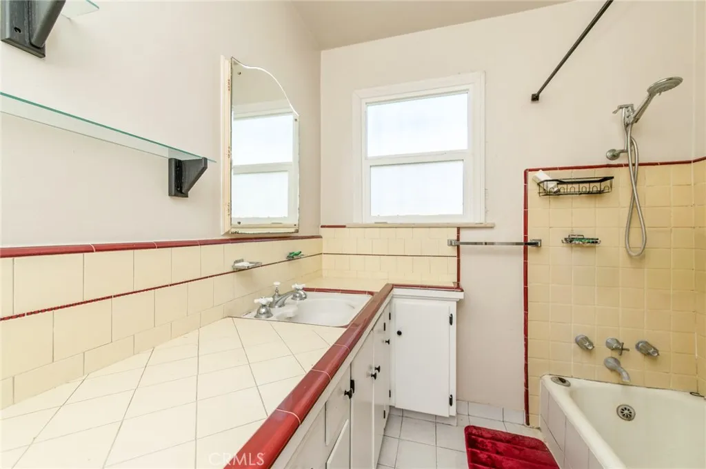 1885 W 9th, Upland, California 91786 home-pic-23